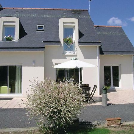 Amazing Apartment In Roz-Landrieux With Kitchen エクステリア 写真