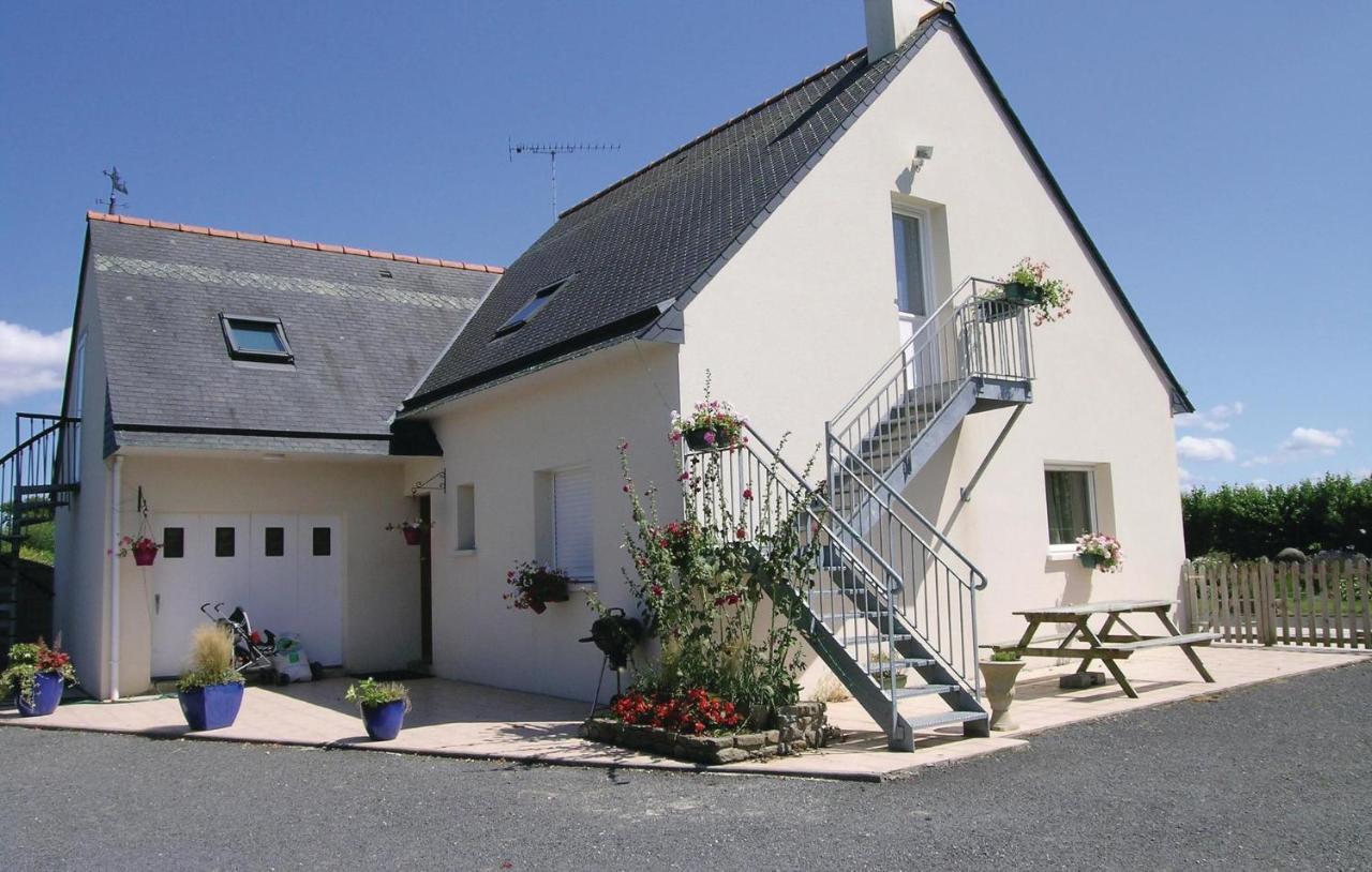 Amazing Apartment In Roz-Landrieux With Kitchen エクステリア 写真