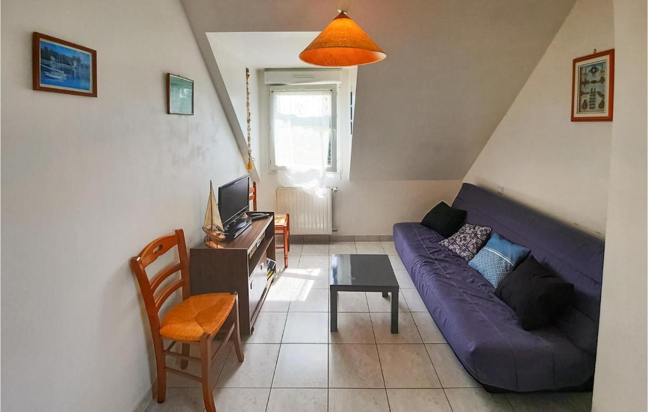 Amazing Apartment In Roz-Landrieux With Kitchen エクステリア 写真